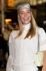 OLIVIA PONTON at Tory Burch Fall 2025 Fashion Show in New York 0//