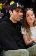 OLIVIA WILDE and Dane DiLiegro at LA Lakers vs Golden State Warriors Game at Crypto.com Arena 02/06/2025