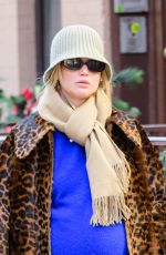 Pregnant JENNIFER LAWRENCE Out and About in New York 02/03/2025