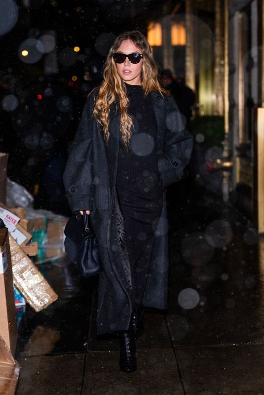 SYDNEY SWEENEY Night Out in Midtown in New York 02/11/2025
