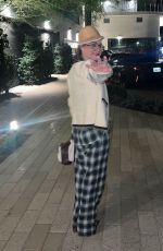 TARYN MANNING Out for Dinner in Palm Springs 01/31/2025