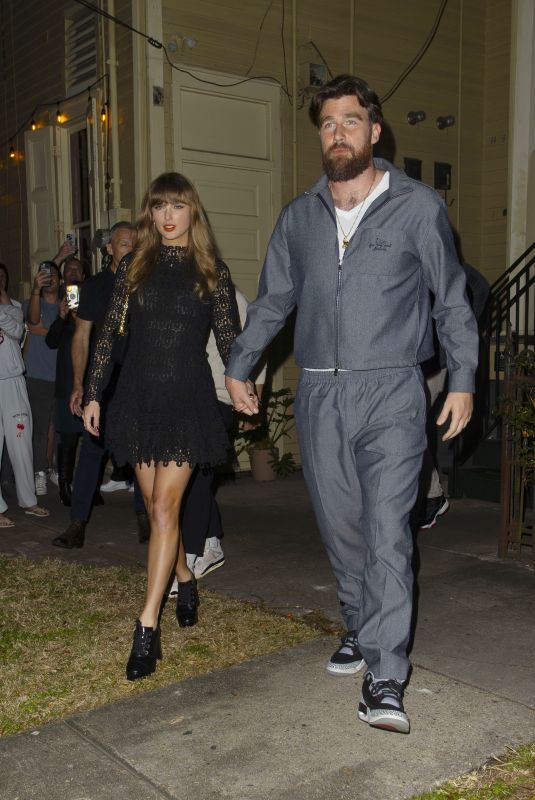 TAYLOR SWIFT and Travis Kelce Out for Dinner with Friends in New Orleans 02/07/2025