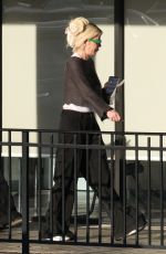 TORI SPELLING Leaves Urgent Care in Calabasas 02/19/2025