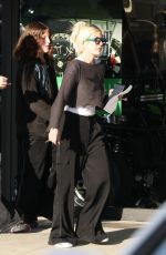 TORI SPELLING Leaves Urgent Care in Calabasas 02/19/2025