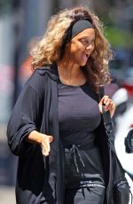 TYRA BANKS Out with a Friend in Sydney 02/04/2025