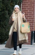VANESSA KIRBY Out Shopping in New York 02/05/2025