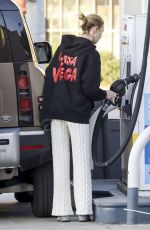 WHITNEY PORT at a Gas Station in Studio City 02/16/2025