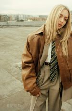 AMANDA SEYFRIED in L