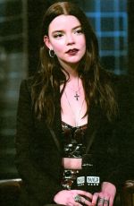 ANYA TAYLOR-JOY - Fotobuch, March 2025