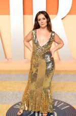 BILLIE LOURD at 2025 Vanity Fair Oscar Party in Beverly Hills 03/02/2025