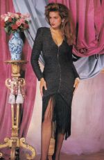 CINDY CRAWFORD for Bloomingdale