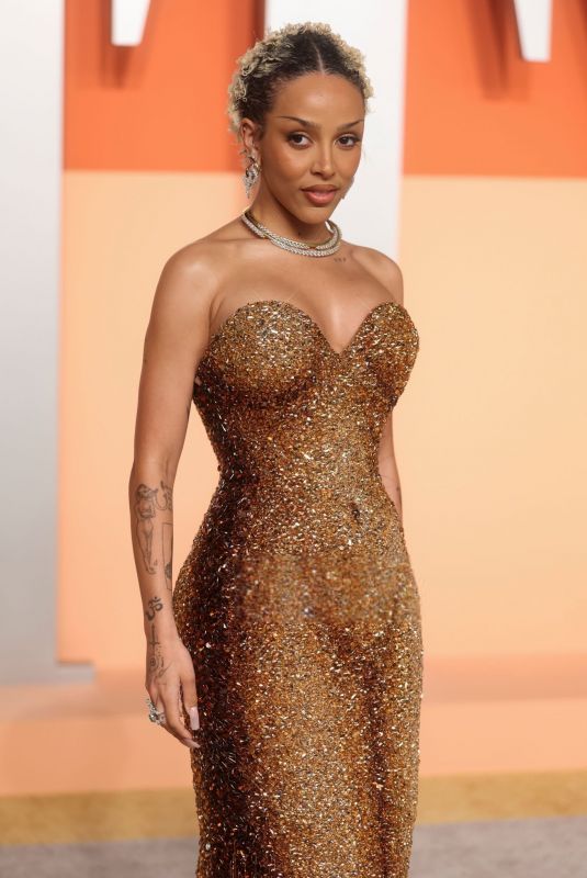 DOJA CAT at 2025 Vanity Fair Oscar Party in Beverly Hills 03/02/2025