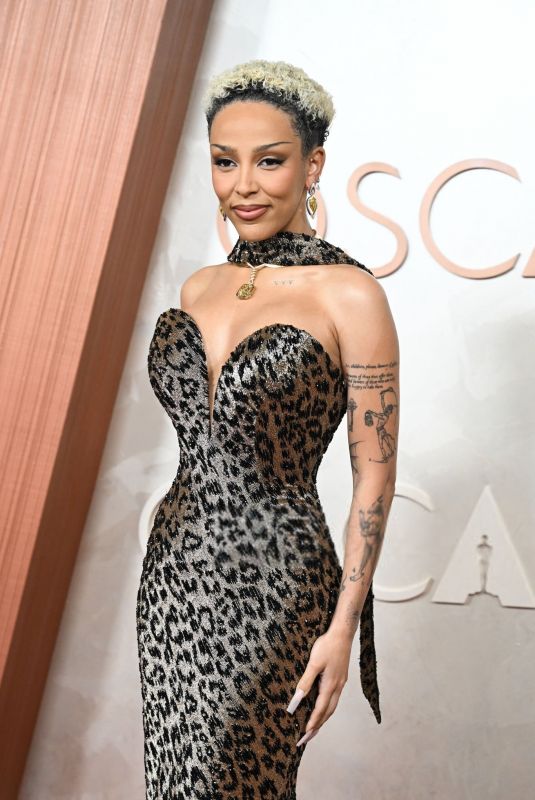 DOJA CAT at 97th Annual Academy Awards in Hollywood 03/02/2025
