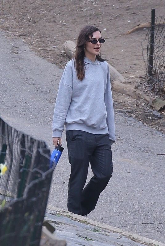 EMILY RATAJKOWSKI Out at a Park in New York City 03/29/2025