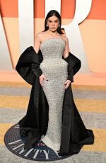 HAILEE STEINFELD at 2025 Vanity Fair Oscar Party in Beverly Hills 03/02/2025