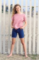 HEATHER GRAHAM at a Photoshoot in Los Angeles 03/10/1989
