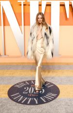 HUNTER SCHAFER at 2025 Vanity Fair Oscar Party in Beverly Hills 03/02/2025
