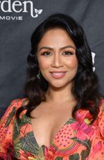KAREN DAVID at Isabel