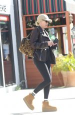 KIMBERLY STEWART Out for Morning Workout in Los Angeles 03/19/2025