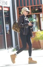 KIMBERLY STEWART Out for Morning Workout in Los Angeles 03/19/2025