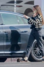LAUREN PARSEKIAN Stops by UPS Store in Los Angeles 03/10/2025