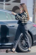 LAUREN PARSEKIAN Stops by UPS Store in Los Angeles 03/10/2025