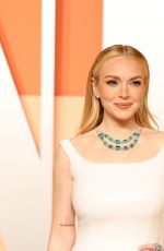 LINDSAY LOHAN at 2025 Vanity Fair Oscar Party in Beverly Hills 03/02/2025