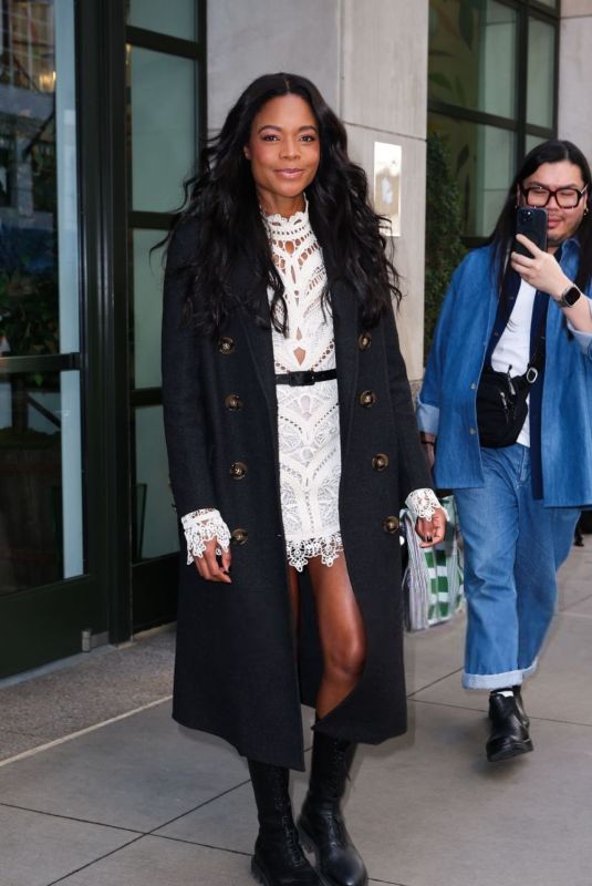 NAOMIE HARRIS Leavrs her Hotel in New York 03/07/2025