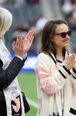 NATALIE PORTMAN at NWSL Match Between Angel City FC and Seattle Reign in Los Angeles 03/30/2025