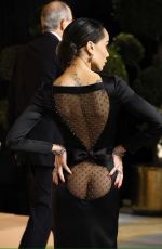 ZOE KRAVITZ at 2025 Vanity Fair Oscar Party in Beverly Hills 03/02/2025