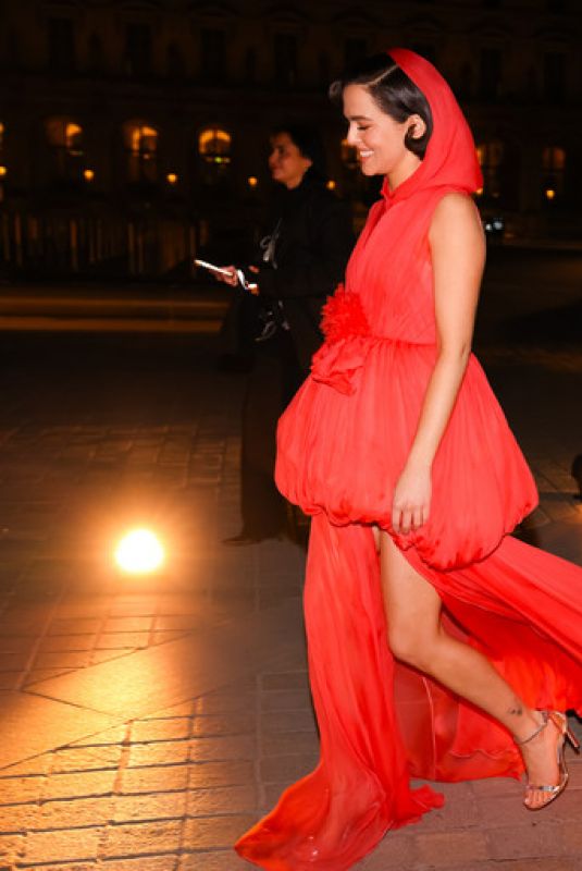 ZOEY DEUTCH at Le Grand Diner du Louvre in Paris 03/04/2025
