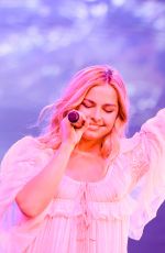 ADDISON RAE Performs at Coachella Valley Music and Arts Festival in Indio 04/13/2025