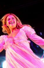 ADDISON RAE Performs at Coachella Valley Music and Arts Festival in Indio 04/13/2025