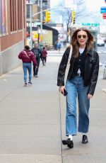 AIMEE LOU WOOD Arrives at Drew Barrymore Show in New York 04/03/2025
