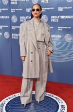 ALICIA KEYS at 11th Breakthrough Prize Ceremony at Barker Hangar 04/05/2025