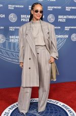 ALICIA KEYS at 11th Breakthrough Prize Ceremony at Barker Hangar 04/05/2025