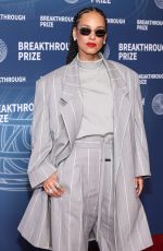 ALICIA KEYS at 11th Breakthrough Prize Ceremony at Barker Hangar 04/05/2025