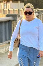 AMANDA BYNES and Liam Poulsen Out Hiking in Hollywood 04/11/2025