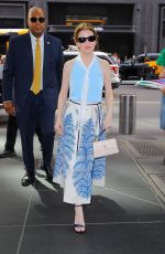 ANNA KENDRICK Arrives at Her Hotel in New York City 04/29/2025