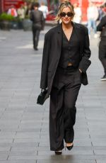 ASHLEY ROBERTS Leaves Heart Radio 04/14/2025