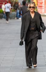 ASHLEY ROBERTS Leaves Heart Radio 04/14/2025