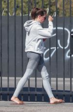 AUBREY PLAZA Leaves Pilates class in Los Angeles 04/21/2025