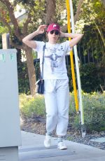 AUBREY PLAZA Out for a Quiet Breakfast Run in Los Angeles 04/11/2025