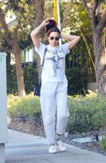 AUBREY PLAZA Out for a Quiet Breakfast Run in Los Angeles 04/11/2025