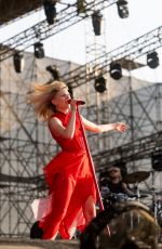AURORA Performs at Lollapalooza India 2025 in Mumbai 03/09/2025