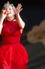 AURORA Performs at Lollapalooza India 2025 in Mumbai 03/09/2025