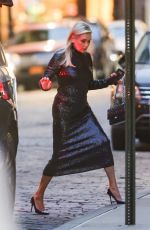BELLA and YOLANDA HADID Leaves Their Apartment in New York City 04/25/2025