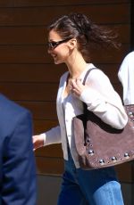 BELLA HADID Leaves Gigis Hadid