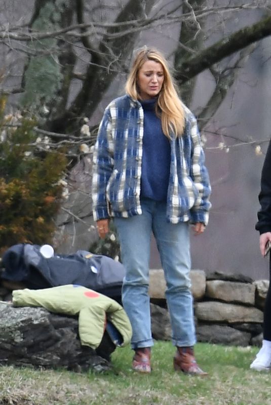 BLAKE LIVELY and Ryan Reynolds at an Equestrian Competition in South Salem 04/06/2025