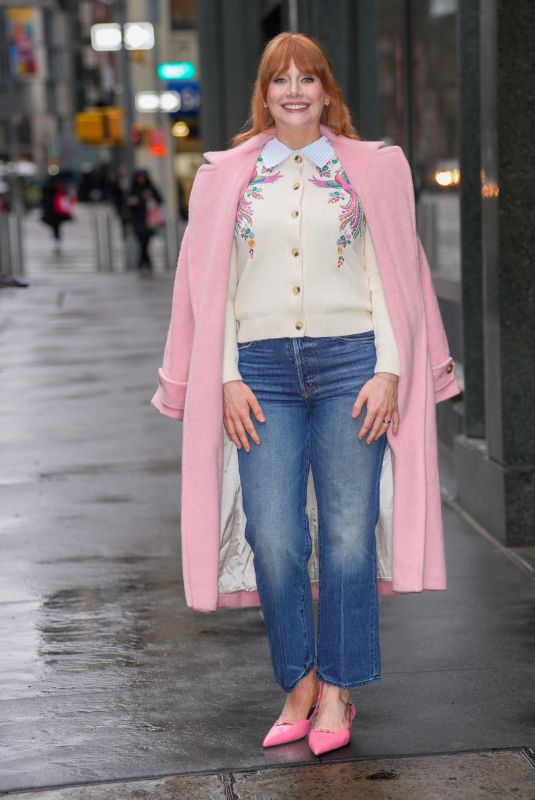 BRYCE DALLAS HOWARD Arrives at ABC Studios in New York City 04/07/2025